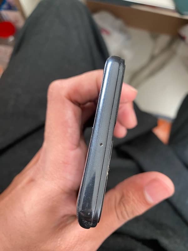 Samsung a20 condition 10/9 2