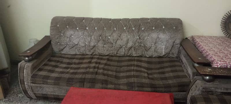 7 seater Sofa set 0