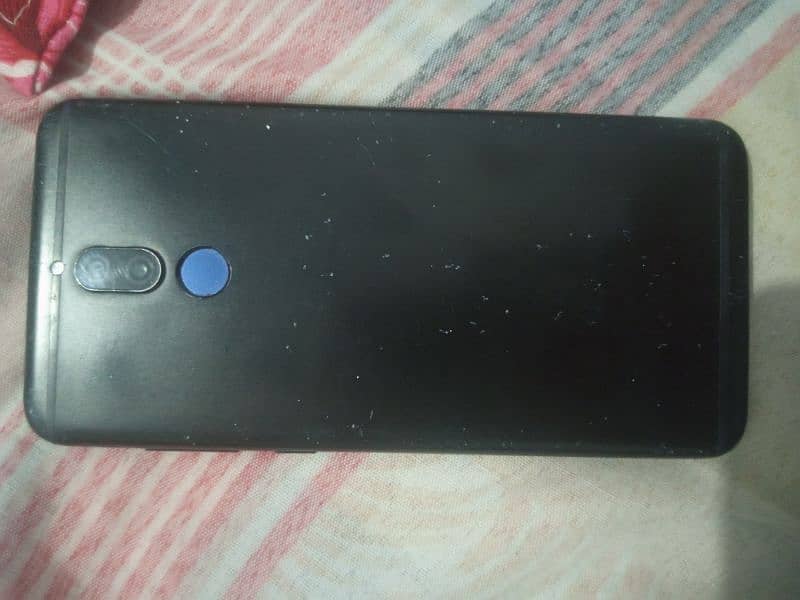 Huawei mate 10 lite 64Gb,4Gb 10/9 full ok ha Exchange possible 3