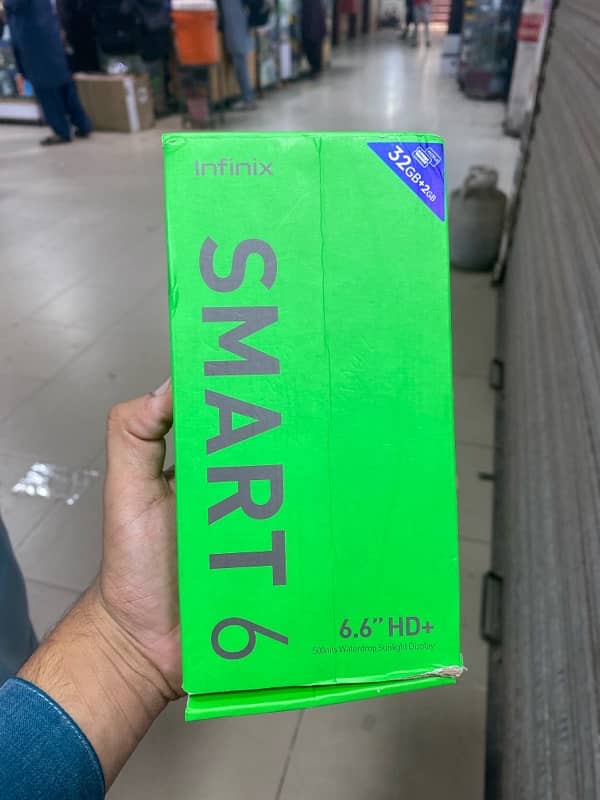 Infinix Smart 8 / 2,32GB 5