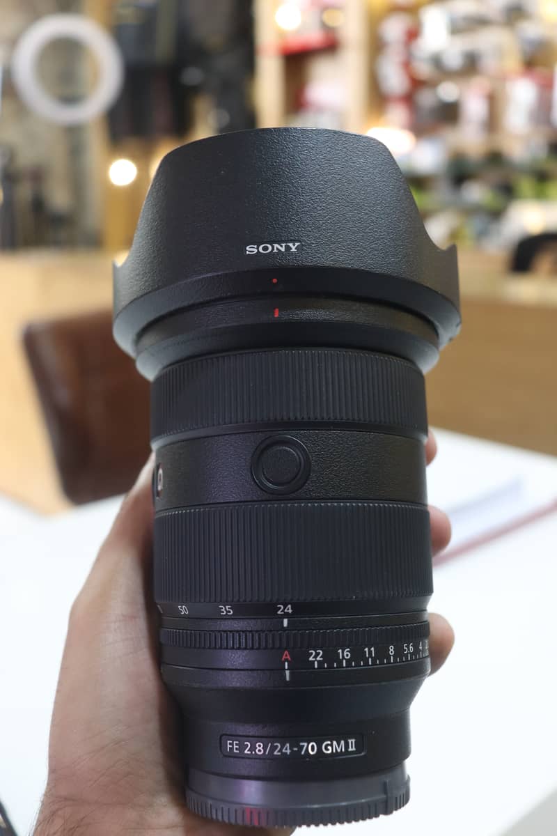 Sony 24-70mm GM II F/2.8 6