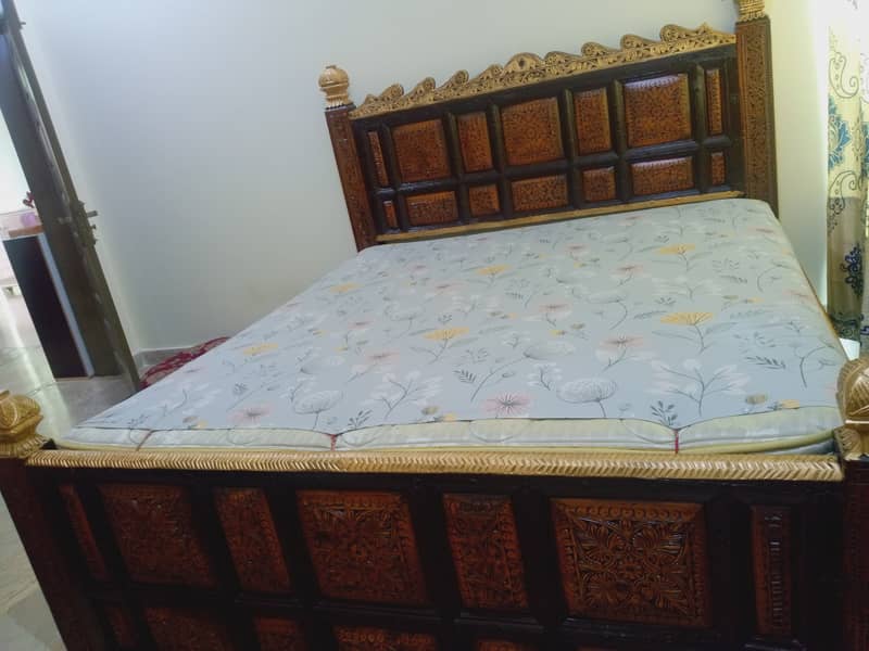 Pure wood bed set with new matress 1