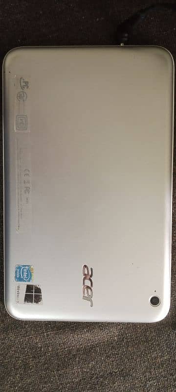 window tablet iconia w3-810 0