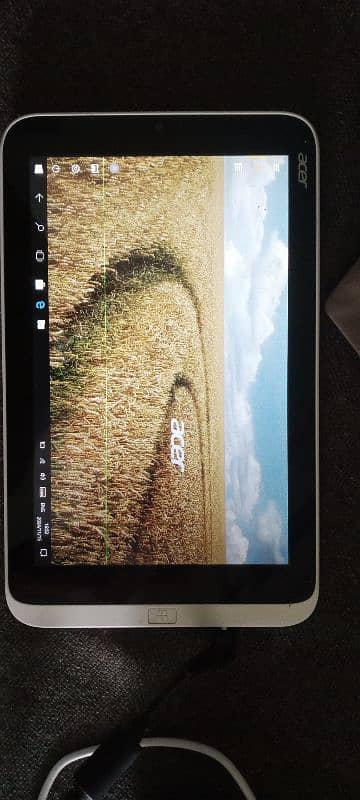 window tablet iconia w3-810 1