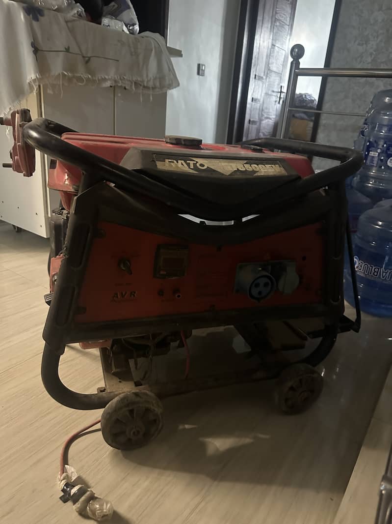 RATO 6.5 KW GENERATOR ON PETROL EXCELLENT CONDITION 0