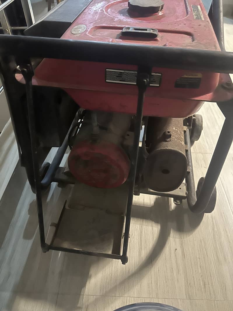 RATO 6.5 KW GENERATOR ON PETROL EXCELLENT CONDITION 2