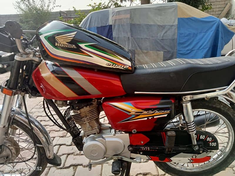 Honda 125 for sell good condition 3