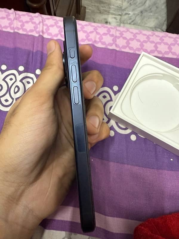 Iphone 15 Pro Non PTA 256gb Blue 7