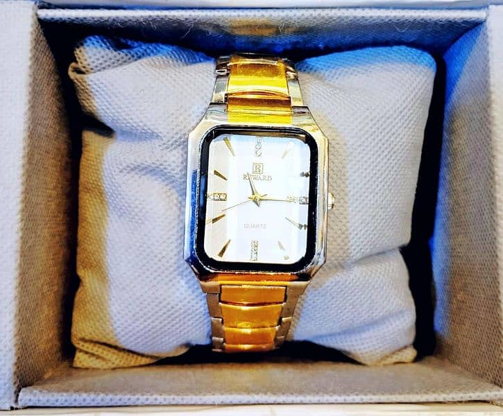 Men's Golden Quartz Square Chain Strap Watch 0