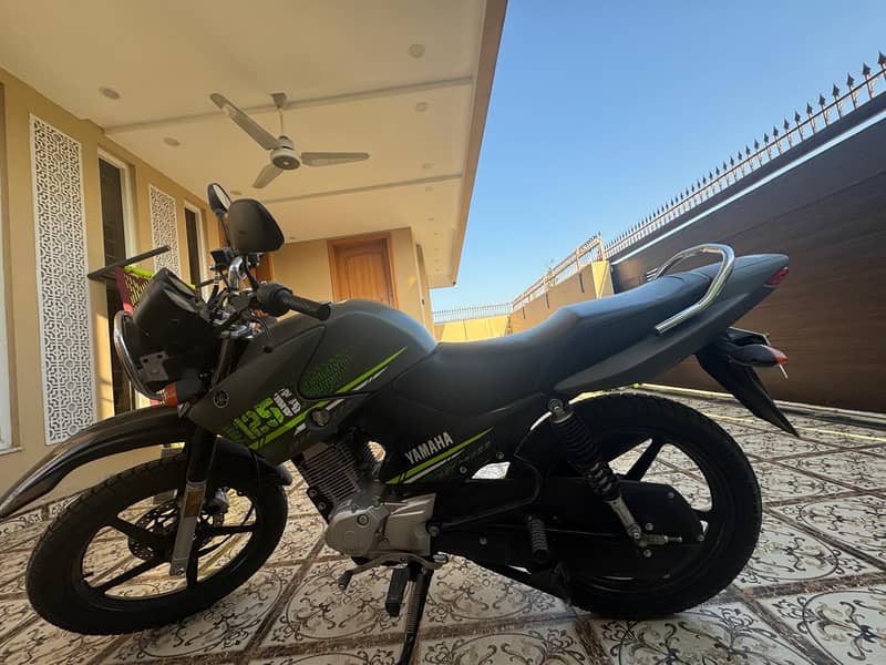 Yamaha YBR G 2