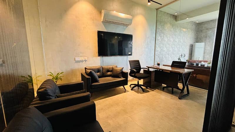 EXECUTIVE FURNISHED GOLF FACING OFFICE FOR RENT. 10