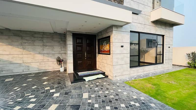 Modern Contemporary House For Rent In DHA Phase 6 Lahore 3