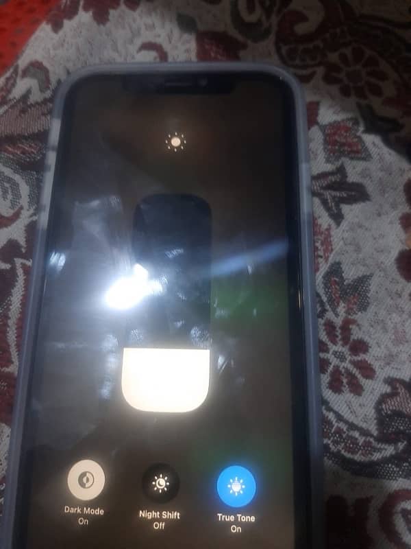 urgent sale iphone xr 2