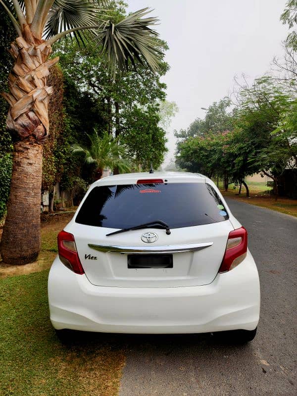 Toyota Vitz 2014 2