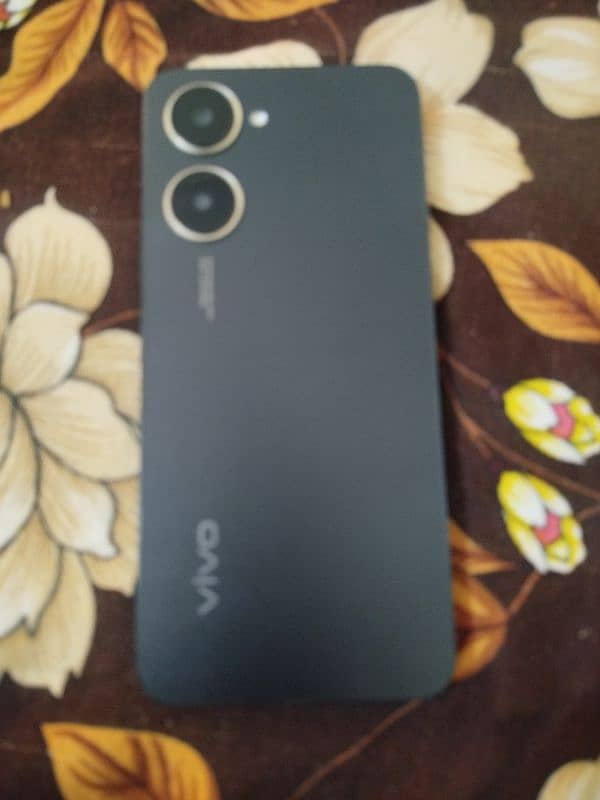 vivo y03 4