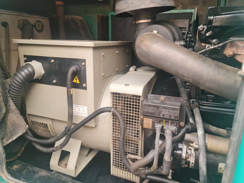 100Kva Perkin Generator. 3