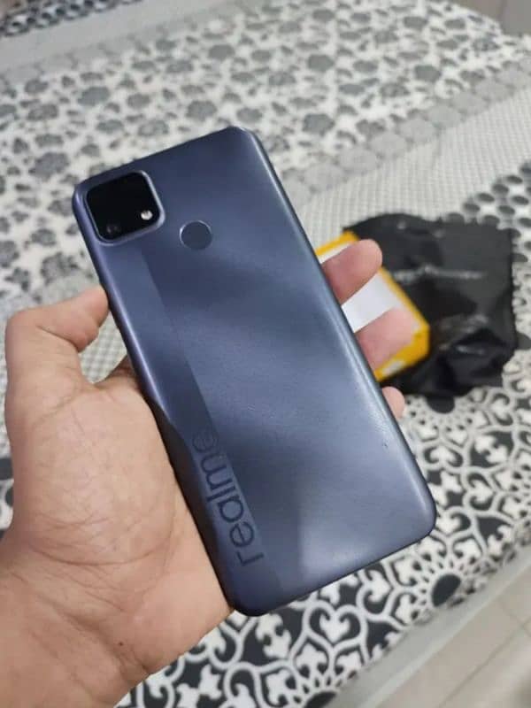 realme c25s 4/128 gaming poroseser 1