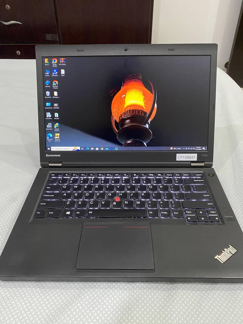 Lenovo Core i5 Thinkpad 4th generation with 2GB Graphic Card 2