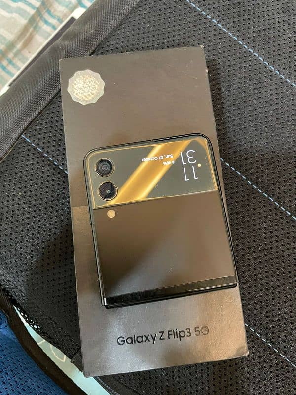 samsung z flip 3 5G offically approved (exchange possoble) 15