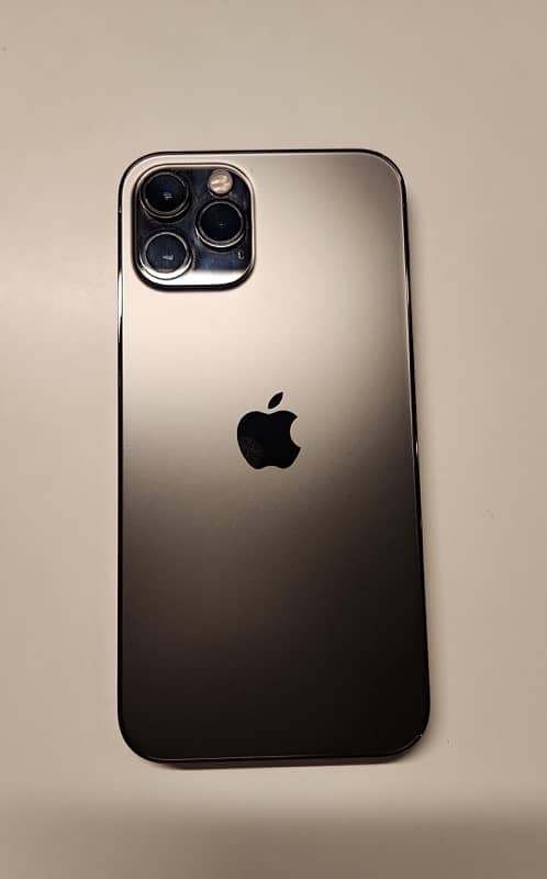 iPhone 12 Pro - 256GB - PTA 4