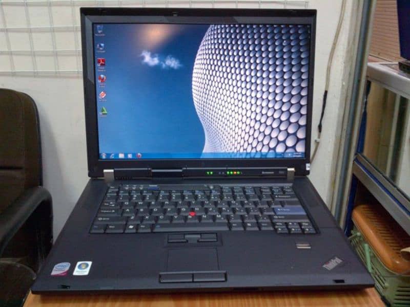 R61 model A+ screen laptop 0