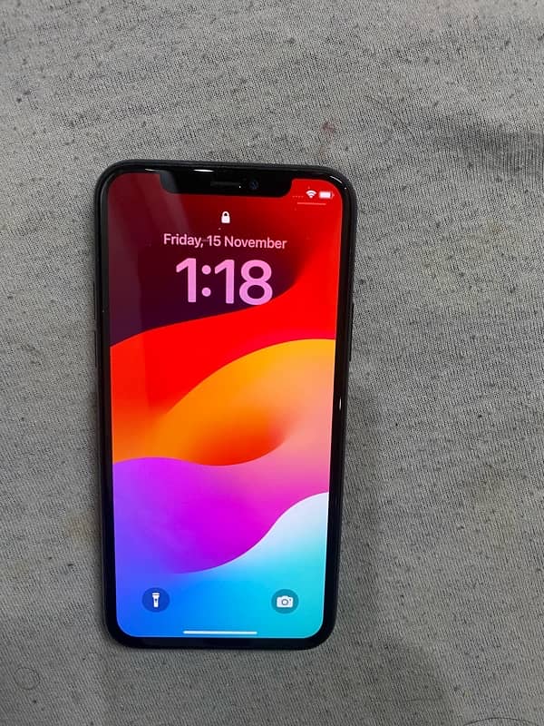 iPhone 11 pro 64 GB 4