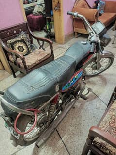 Pak hero 70cc bike