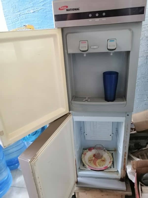 good condition water dispenser in reasonable price 0