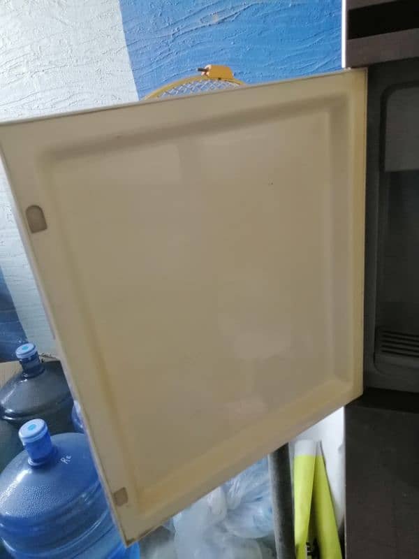 good condition water dispenser in reasonable price 3