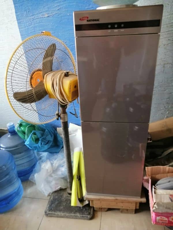 good condition water dispenser in reasonable price 6