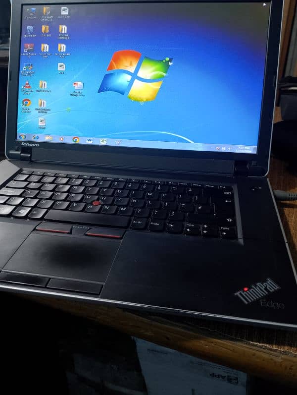 Lenovo Laptop 0