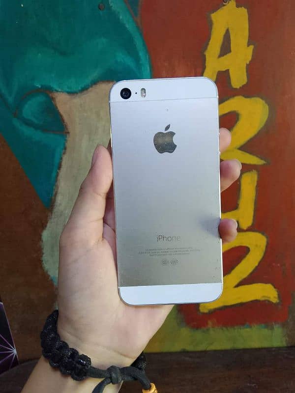 iPhone 5s Stroge 64 GB PTA approved for sale  0348=4580=261 my What 0