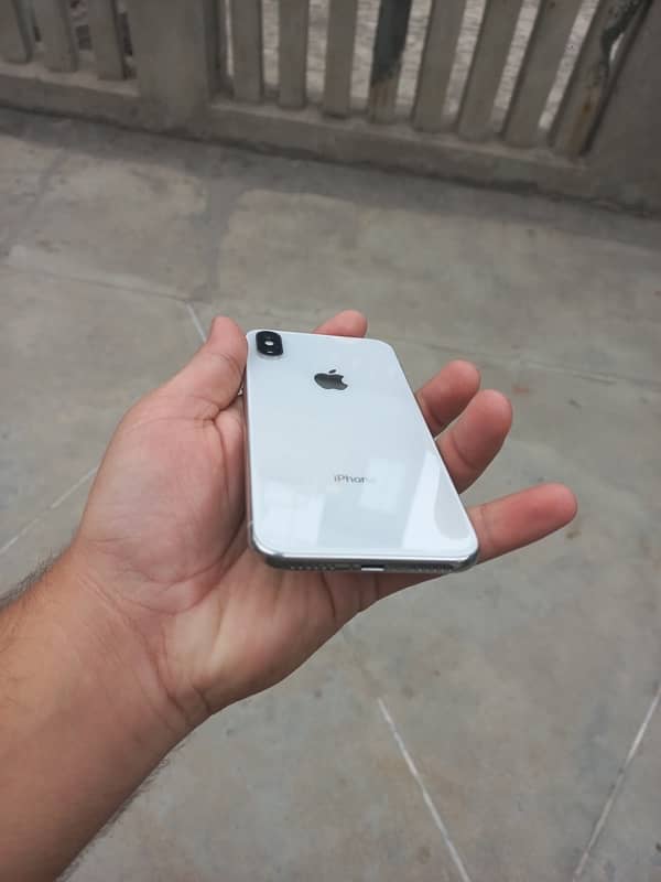 iPhone x 256gb pta approved 1