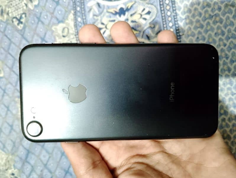 iphone 7 urgent sell 2