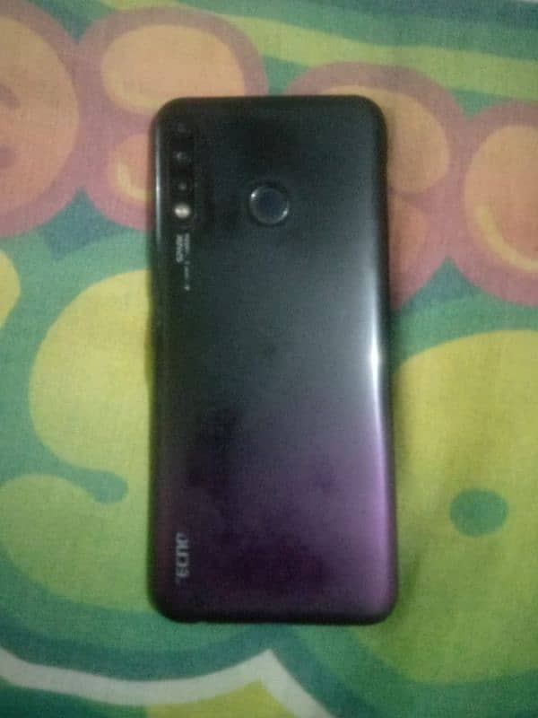 Tecno Spark 4 3/32 0