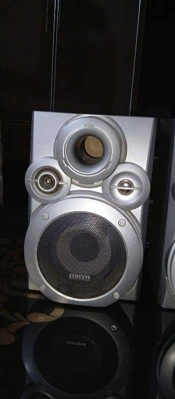 03004475512 urgent sale Samsung original double magnet speaker 1