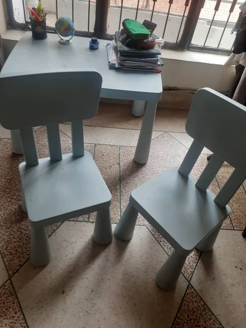 Ikea table and two chairs 0