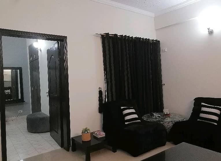 Prominently-Located 5 Marla Flat Available In Askari 11 - Sector C 1