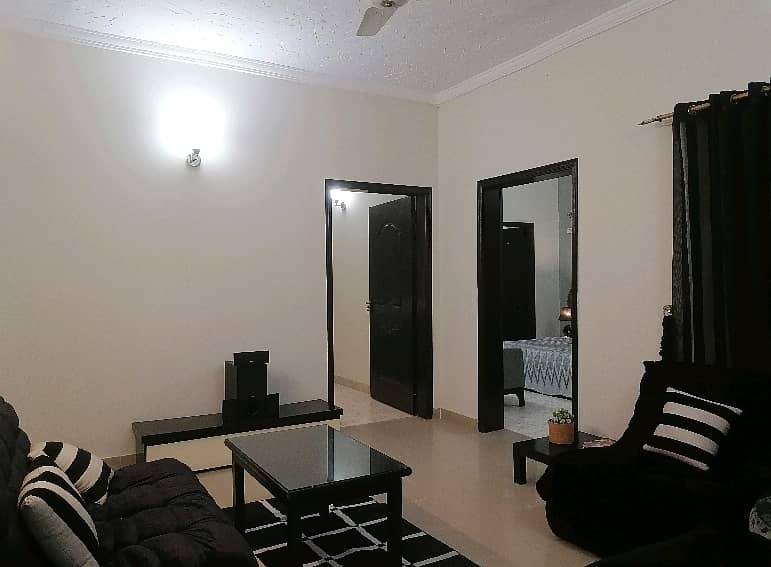 Prominently-Located 5 Marla Flat Available In Askari 11 - Sector C 2