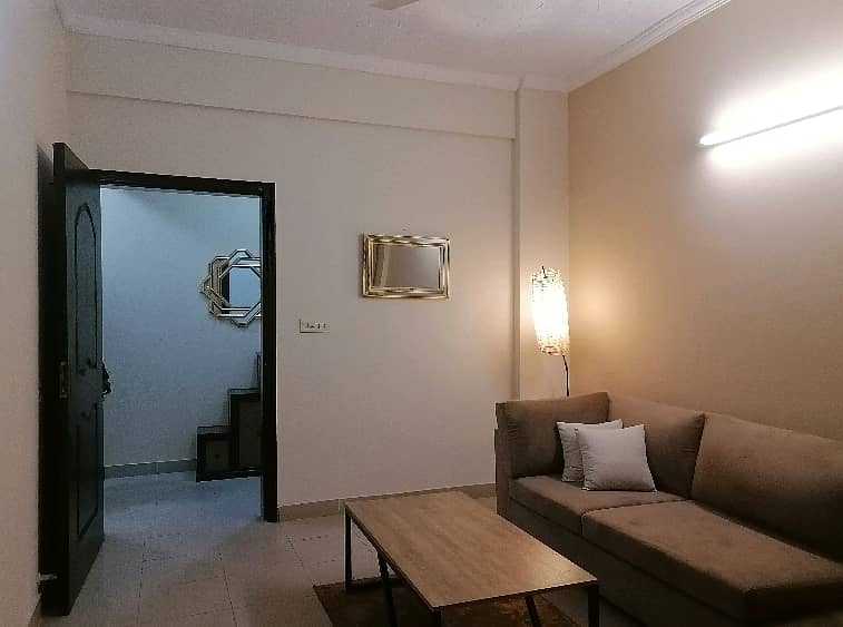 Prominently-Located 5 Marla Flat Available In Askari 11 - Sector C 4