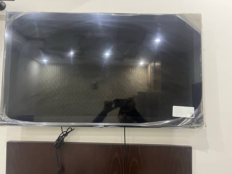 HAIER 43’ Inch Android LED 0