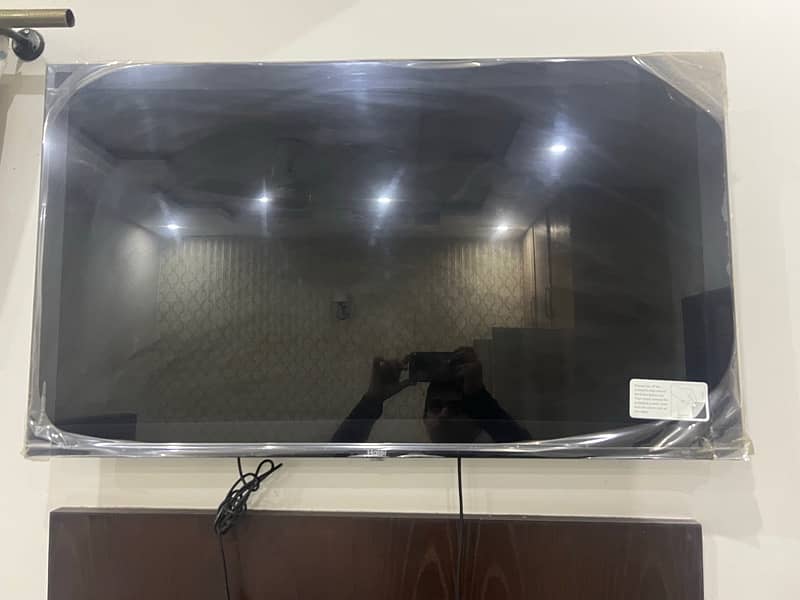 HAIER 43’ Inch Android LED 1