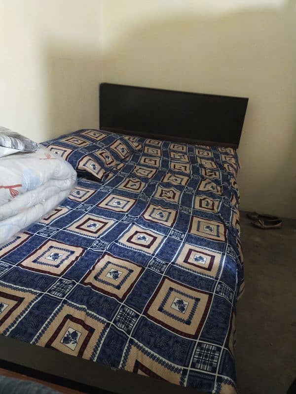 single bed almost new condition 0