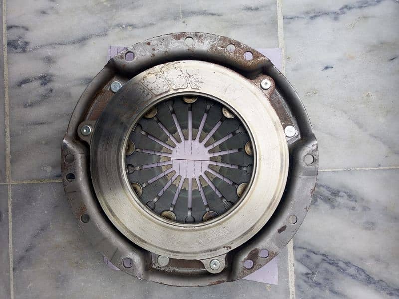 Suzuki Baleno Clutch and pressure plate 2