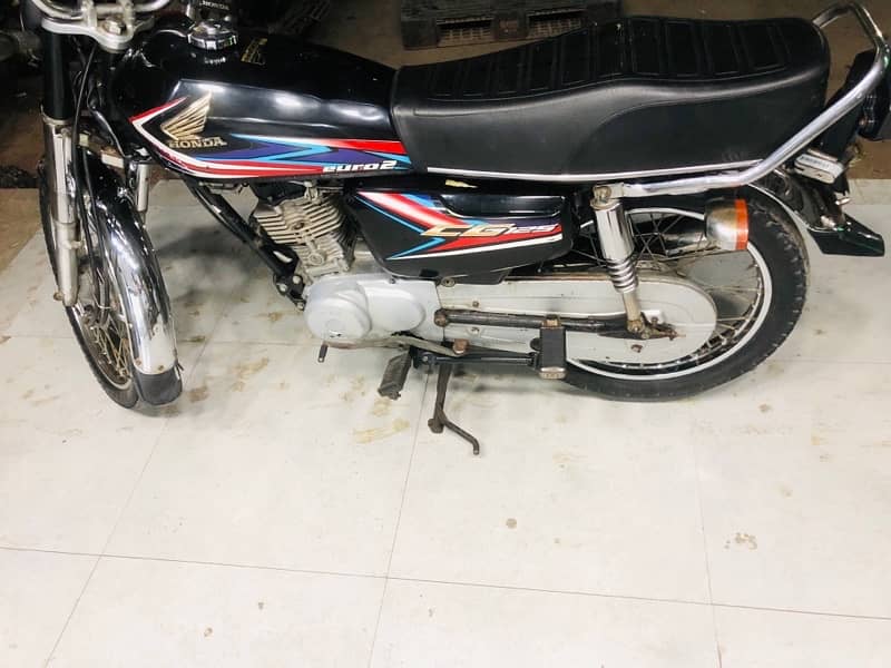 honda 125 2019 dadu num 4