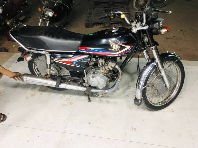 honda 125 2019 dadu num 9