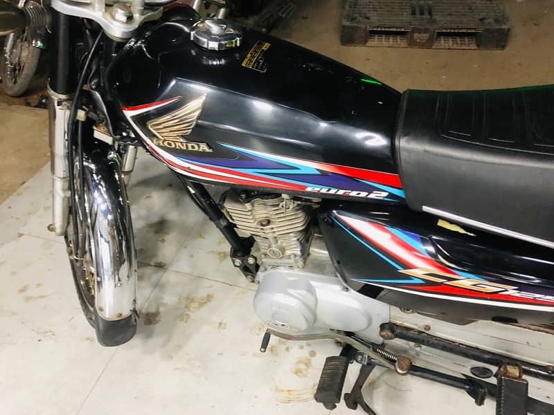 honda 125 2019 dadu num 10