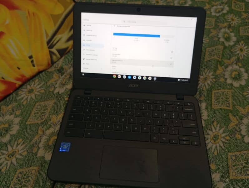 acer Chromebook Touchscreen 512 ram 1