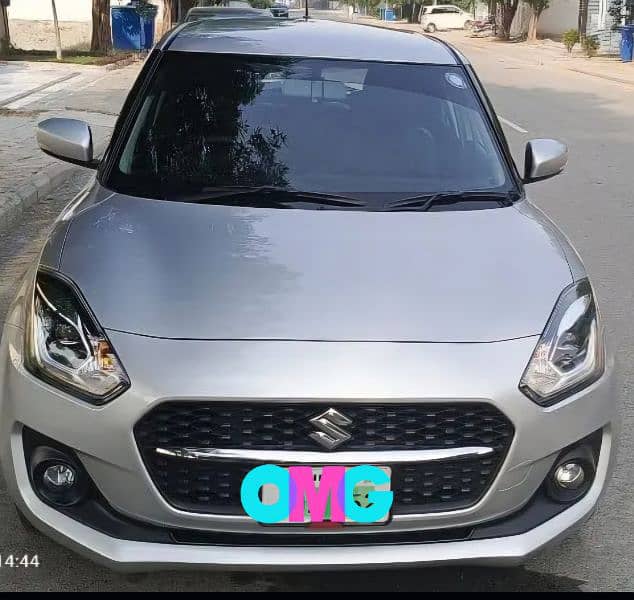 Suzuki Swift 2024 GLX VVT / Swift 2024 0