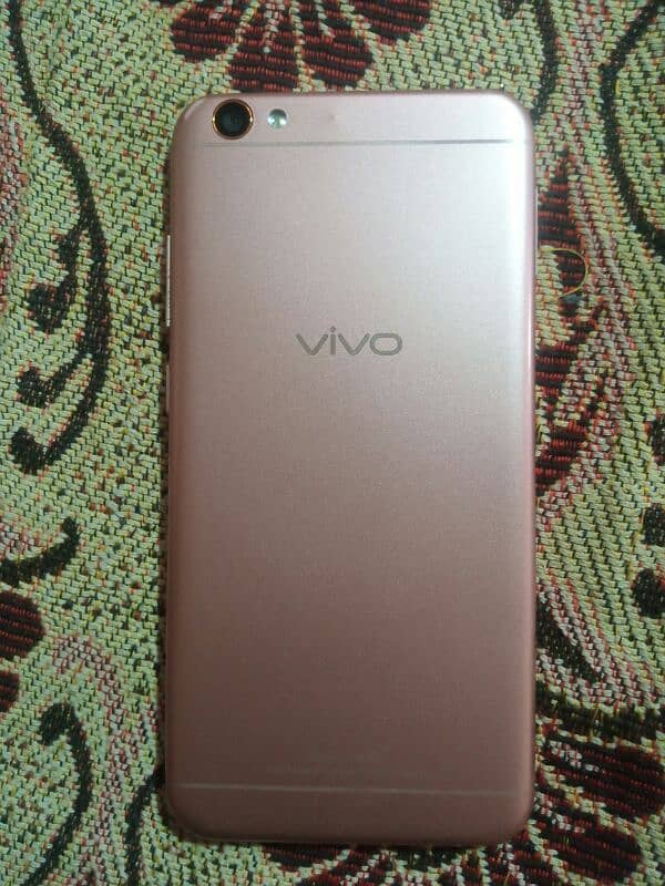 vivo y67 4/64 1